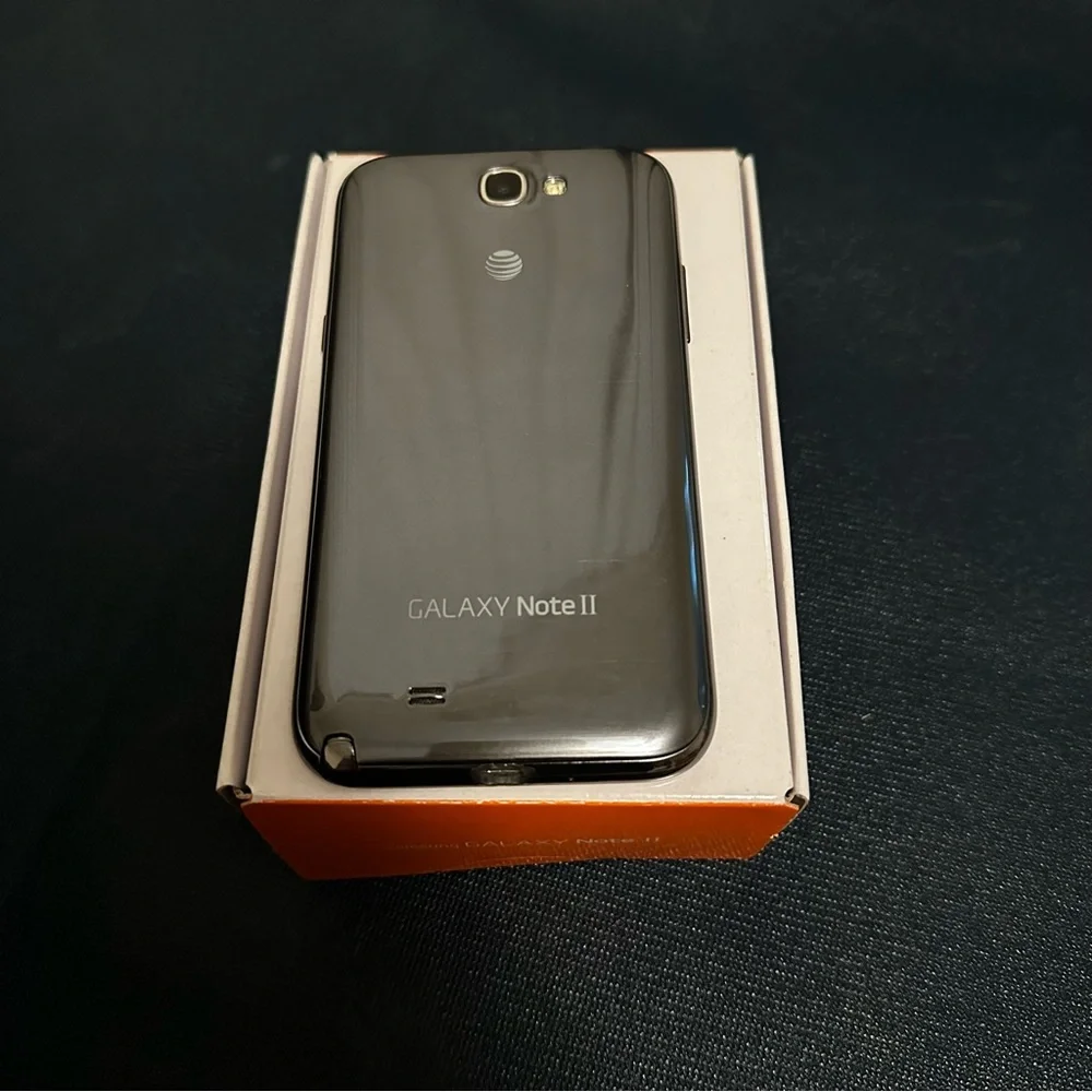 Samsung Galaxy Note II - Navy Blue Smartphone with S Pen